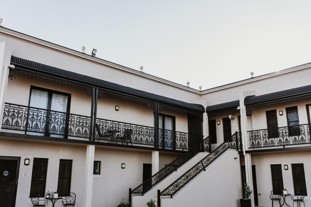 Inverell Terrace Motor Lodge מראה חיצוני תמונה