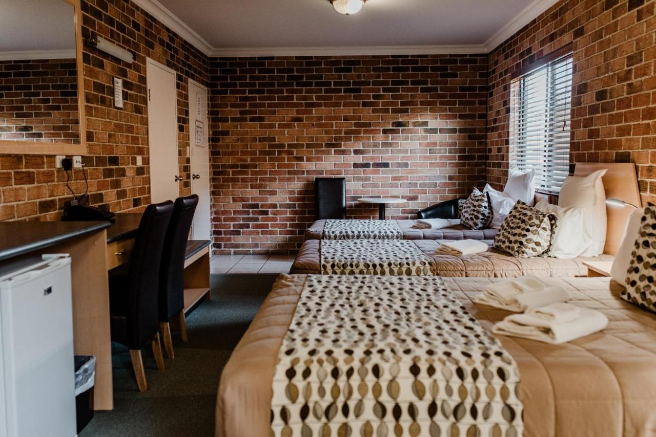 Inverell Terrace Motor Lodge מראה חיצוני תמונה