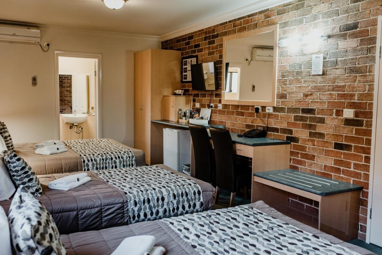 Inverell Terrace Motor Lodge מראה חיצוני תמונה