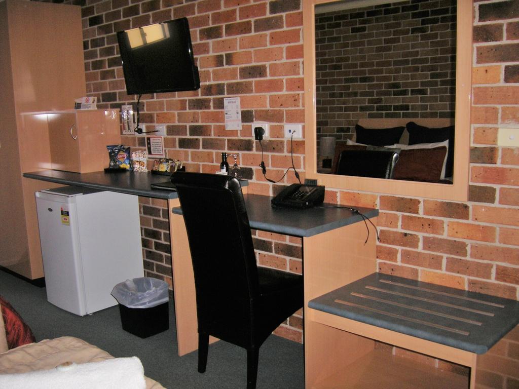 Inverell Terrace Motor Lodge מראה חיצוני תמונה